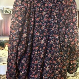 Philosophy Floral Blouse in Dark Hues